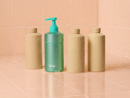 Aqua Body Wash Case and Refills